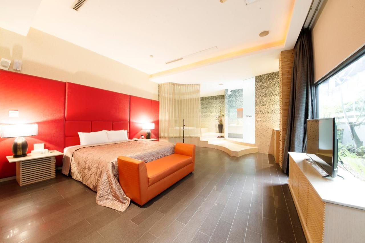 Li-Gin Motel Jiayi Zewnętrze zdjęcie