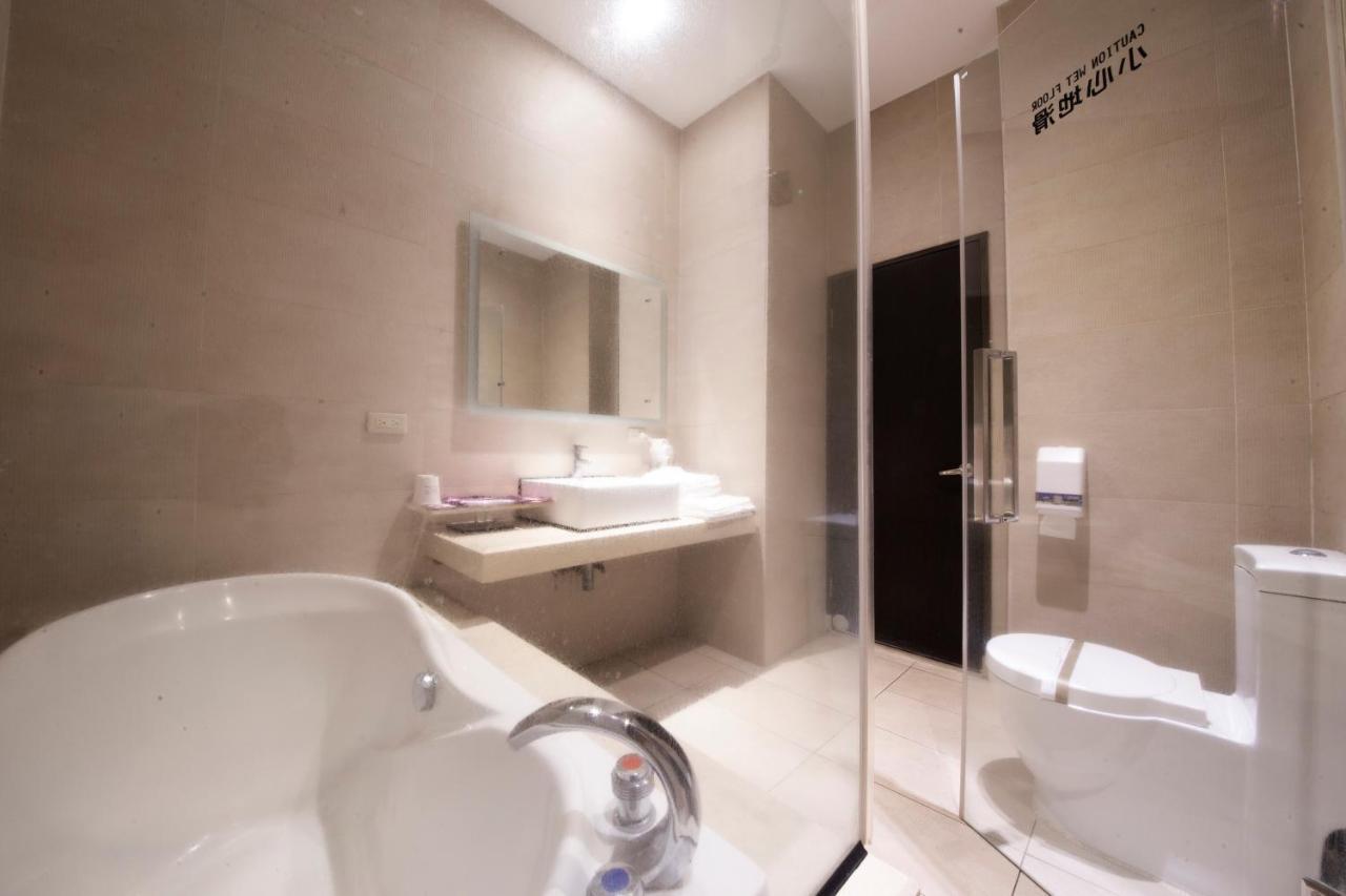 Li-Gin Motel Jiayi Zewnętrze zdjęcie